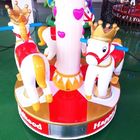 Cheval de carrousel d'enfance heureux de machine d'arcade de 3 de joueurs enfants de carrousel mini