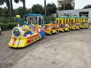 Tours sans rail électriques de train de machine d'arcade d'enfants de parc d'attractions sur la voiture
